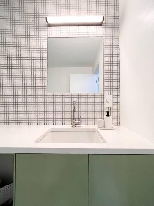 New Cozy Modern Minimalist Stay In Brooklyn At Rem-Casa نيو يورك المظهر الخارجي الصورة